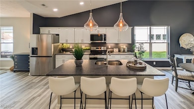 5011 Coventry Cir, Huron, OH 44839 - photo 5