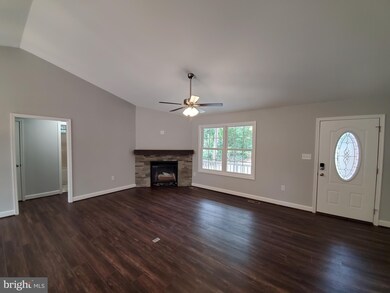 274 Lower View Rd, Strasburg, VA 22657 - photo 5