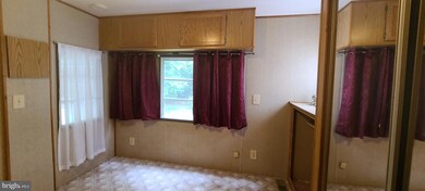 207 Timberline Cir, Berlin, MD 21811 - photo 2