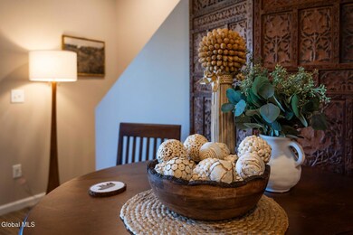 166 Jefferson St unit 4, Saratoga Springs, NY 12866 - photo 5