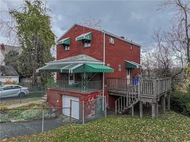 939 Delevan St, Pittsburgh, PA 15217 - photo 2