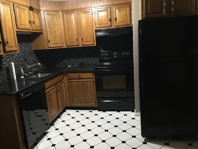 4 Albert Dr unit 12, Woburn, MA 01801 - photo 2