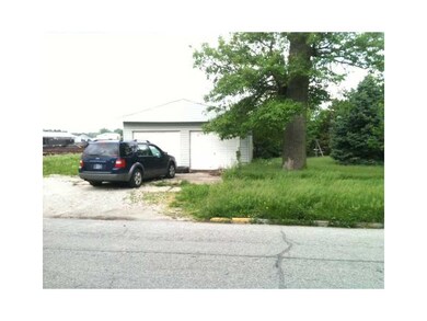 630 N Main St, Tipton, IN 46072 - photo 2