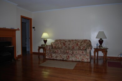 LivingRoom3