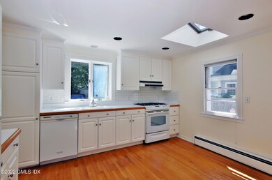 21 Brownhouse Rd, Old Greenwich, CT 06870 - photo 5