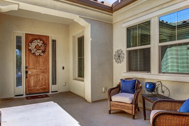 105-Front_Courtyard_1
