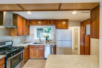 12001 Arrow Point Loop NE, Bainbridge Island, WA 98110 - photo 3