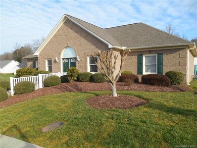 811 Court Side Dr unit 5, Salisbury, NC 28147 - photo 3