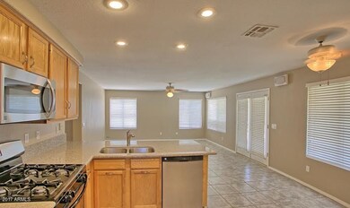 Arroyo kitchen 1