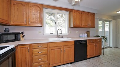 21 Wisteria Way, South Portland, ME 04106 - photo 4