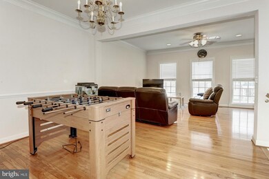 12767 Heron Ridge Dr, Fairfax, VA 22030 - photo 4