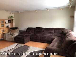 2 Living Room