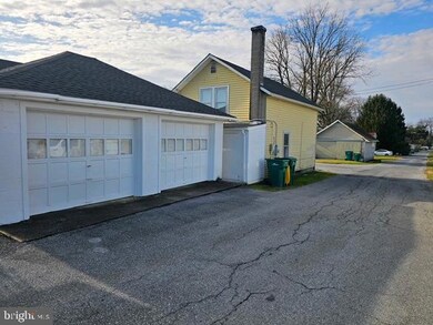 1403 E Derry Rd, Hershey, PA 17033 - photo 5