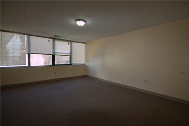 285 Main St unit 5, Woonsocket, RI 02895 - photo 3