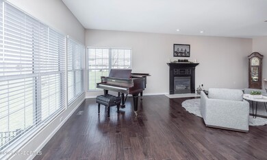 3217 Tanglewood (19)