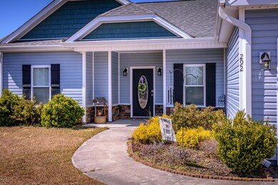 (04 of 27) 292 SW Plantation Dr-18072115