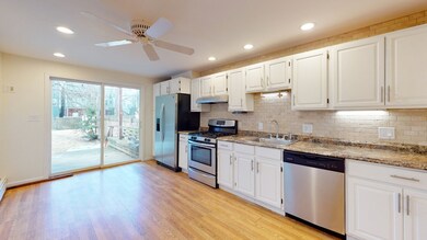 833 E 2nd St unit 1, Boston, MA 02127 - photo 4