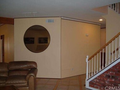 Accent wall 