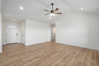2608 W Webb Rd-6