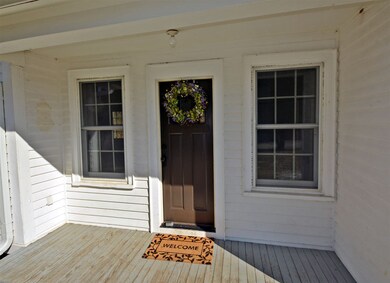 512 Hillcrest Ln, Brooklyn, WI 53521 - photo 2