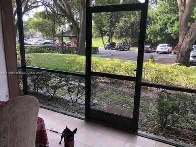 3720 Inverrary Dr unit 1C, Lauderhill, FL 33319 - photo 4