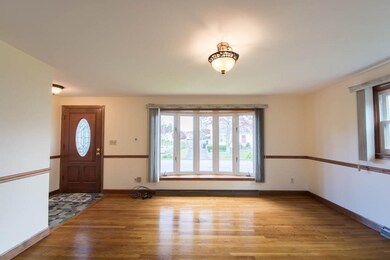 40 Alpha St, North Dartmouth, MA 02747 - photo 5