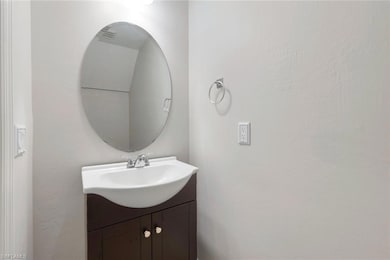 14165 Winchester Ct unit 203, Naples, FL 34114 - photo 7