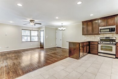 2326 Lamonte Ln, Houston, TX 77018 - photo 6