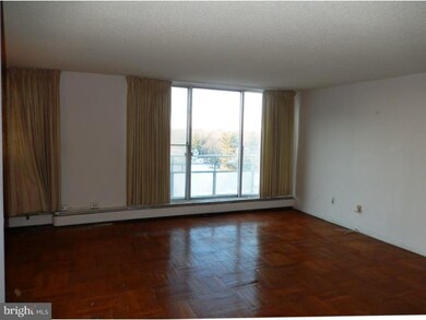Radnor House unit 716, Bryn Mawr, PA 19010 - photo 2