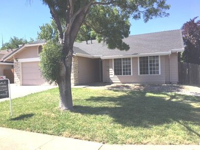 1972 Yahi Ln, Redding, CA 96002 - photo 2
