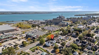 2116 Biddle Ave, Wyandotte, MI 48192 - photo 4