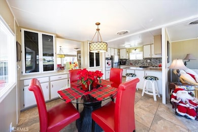 32490 San Miguelito Dr, Thousand Palms, CA 92276 - photo 3