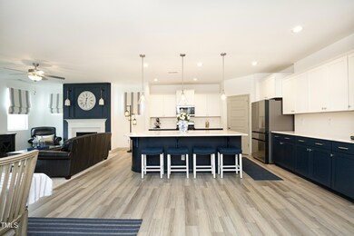 6Kitchen