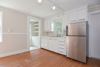 769 Washington St, Holliston, MA 01746 - photo 7