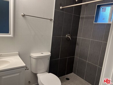 233 N Park View St unit 9, Los Angeles, CA 90026 - photo 5