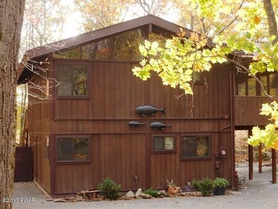 803 Whipple Tree Ct W, Lords Valley, PA 18428 - photo 2