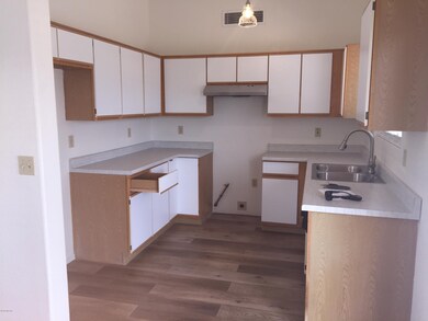 Kitchen2