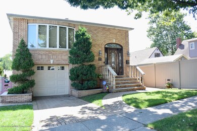 53 Lyon Place, Staten Island, NY 10314 - photo 3