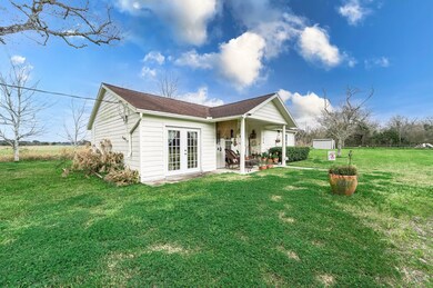 1307 County Road 857, Alvin, TX 77511 - photo 4