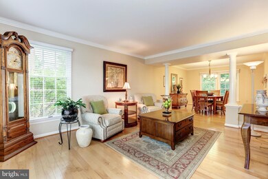 2426 Hunters Chase Ct, Frederick, MD 21702 - photo 6