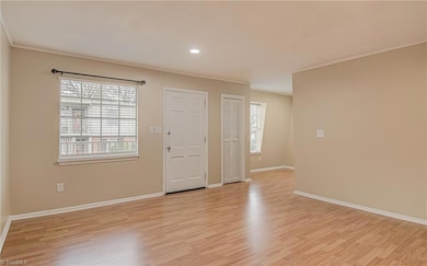 3830 Country Club Rd unit H, Winston Salem, NC 27104 - photo 5