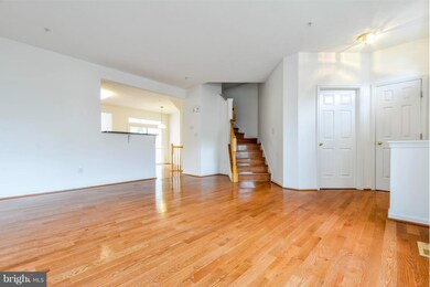 1447 Pangbourne Way, Hanover, MD 21076 - photo 3