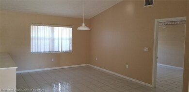 816 Lake Betty Dr, Lake Placid, FL 33852 - photo 4