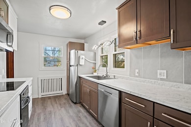 11 Mcallister St, Pittsfield, MA 01201 - photo 2