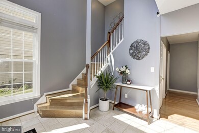 13904 Green Trails Ct, Centreville, VA 20121 - photo 3