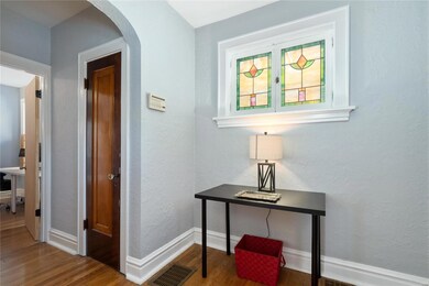 5204 Mardel Ave, Saint Louis, MO 63109 - photo 6