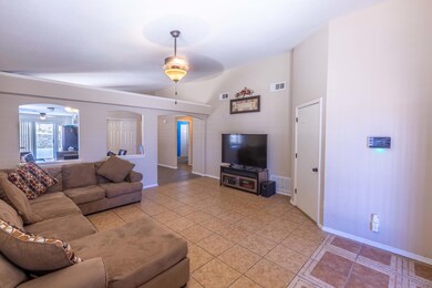 14469 Desert Sage Dr, Horizon City, TX 79928 - photo 5