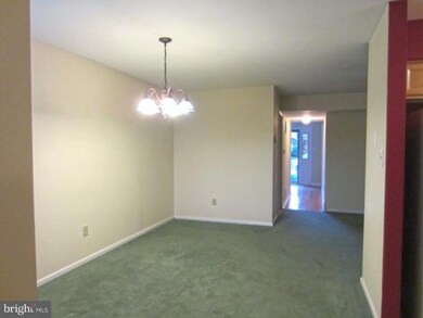 106 Lakeside Ct, Atco, NJ 08004 - photo 6