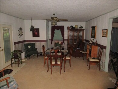 3420 Carolina St, Columbus, IN 47203 - photo 7