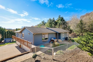 N4637 Old Hickory Dr, Onalaska, WI 54650 - photo 2